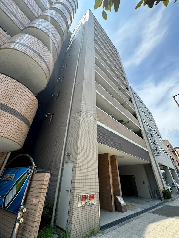 エグゼリエみなと通り