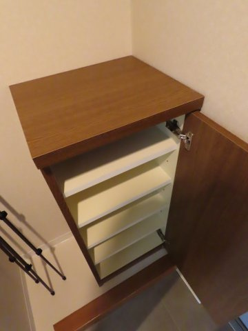 エレーヌ十三の収納