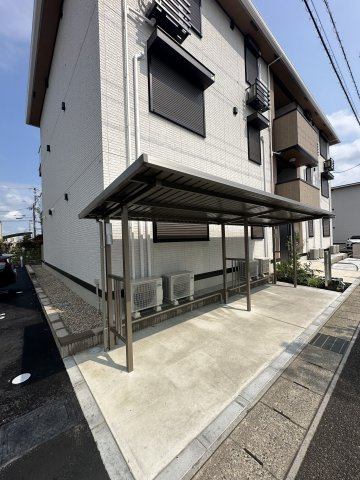 ＧＲＡＮＤ　Ｄ－ＲＯＯＭ浄水　Ｎ棟の駐車場