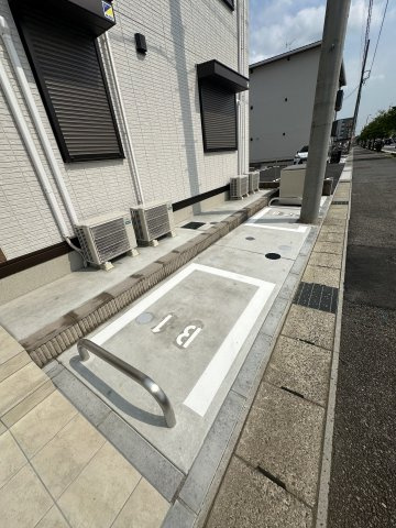 ＧＲＡＮＤ　Ｄ－ＲＯＯＭ浄水　Ｎ棟の駐車場