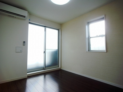 【居間・リビング】 | リブリ・本千葉 | 使いやすいリビングです