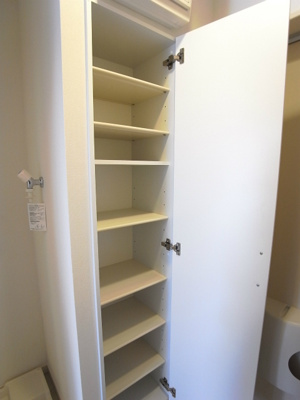 【収納】 | リブリ・ルーチェ ディ セータ | 収納のためのスペースです