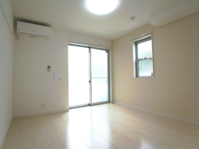 【居間・リビング】 | リブリ・ルーチェ ディ セータ | おしゃれな居間です