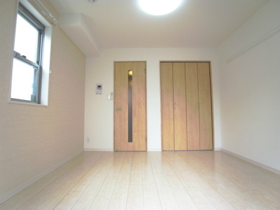 【内装】 | リブリ・ルーチェ ディ セータ | 過ごしやすい室内です