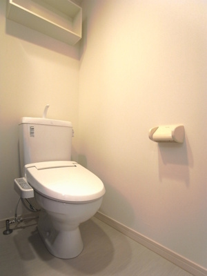 【トイレ】 | リブリ・ルーチェ ディ セータ | 落ち着いたトイレです