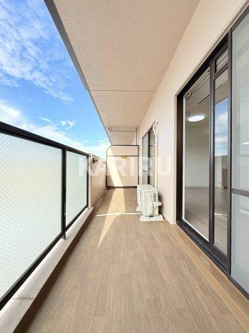 サンファースト京橋のバルコニー