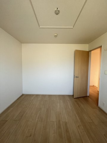 フローラーリアの洋室