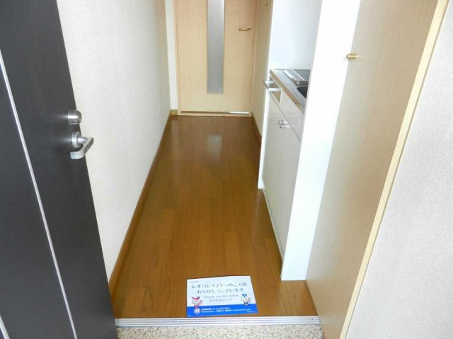 レオパレスＭ＆Ｍの玄関