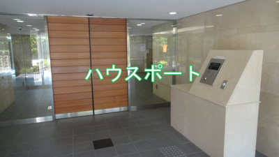 【エントランス】 | アルス京都六地蔵リスタシア