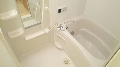 【浴室】 | メゾンプラシードＢ | ゆったり過ごせるお風呂です