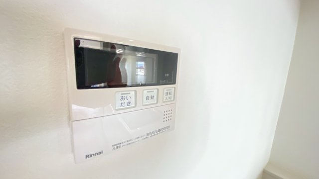 旭コーポB棟のその他|追い炊き機能付き給湯リモコン♪