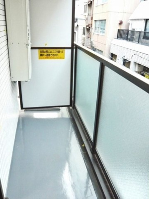 【バルコニー】 | b’CASA Albion