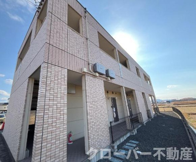 【エントランス】 | グランシャリオ | 外観写真（昼）