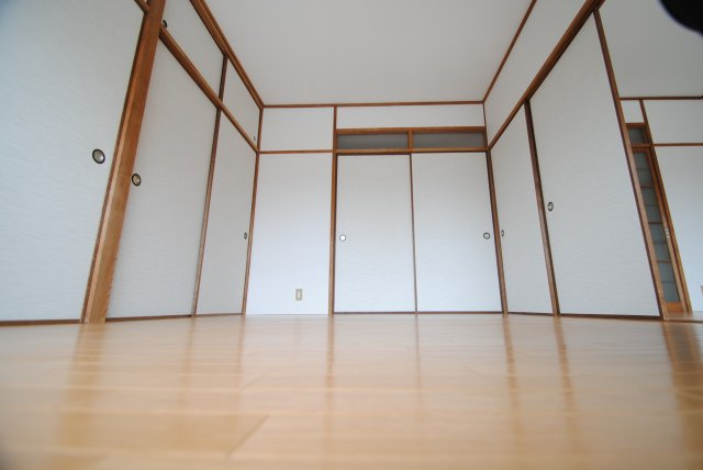 山本ビルの寝室|内装イメージ：同物件別室