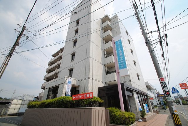 山本ビルの外観