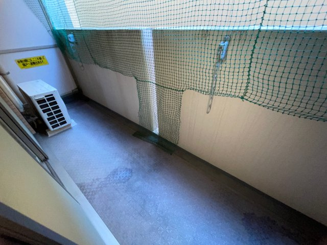 ザ　ウエスト　スクエアのバルコニー|開放的で明るい空間を演出してくれるバルコニーです