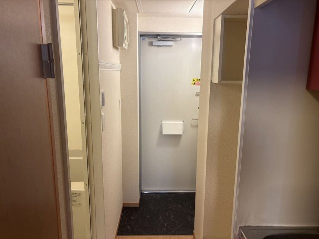 レオパレスグランシャリオの玄関|落ち着いた玄関です