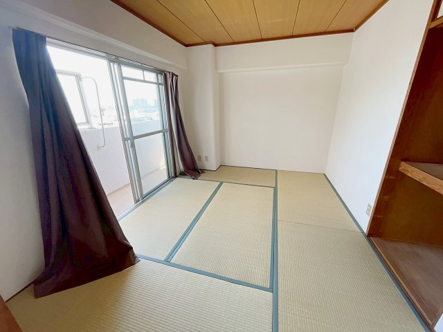 ソレイユ山本の和室|趣のある和室です