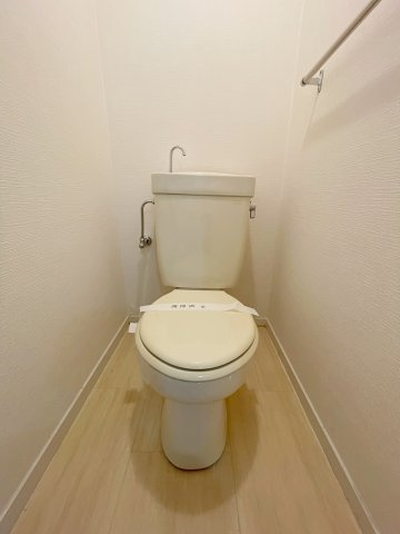 ソレイユ山本のトイレ|シンプルで使いやすいトイレです