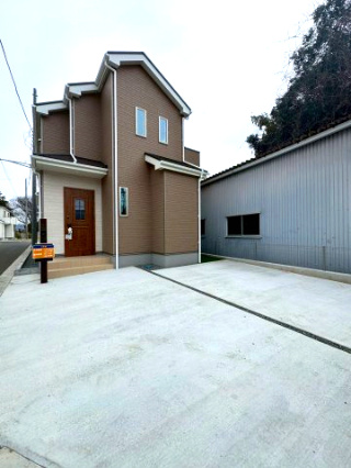 沼津市市中沢田Ⅰ　新築戸建　全6棟　E棟　　の駐車場