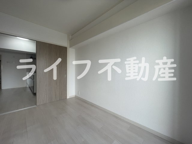 アクロシャトー俊徳道の寝室|使い勝手のいい寝室です