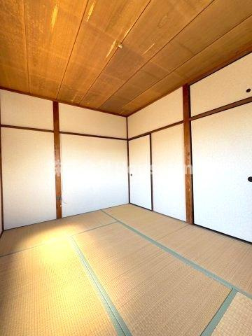 川尻戸建の和室