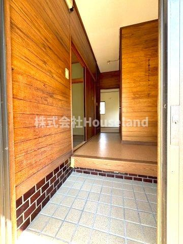 川尻戸建の玄関