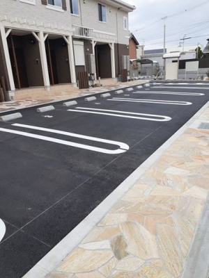 【駐車場】 | ジョリ・シャトー