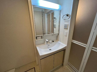 【洗面所】 | コンフォール　Ｋ | 洗髪洗面化粧台