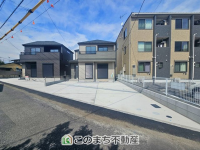 【駐車場】 | ハートフルタウン宇都宮市上戸祭町2期　B号棟 | お車並列２台分ご用意しております♪
