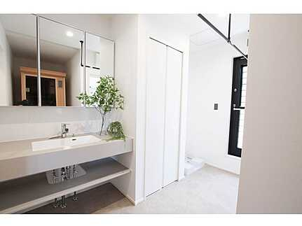 広島市安佐南区山本新町４丁目 の独立洗面台