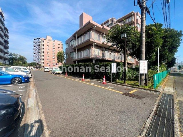 【外観】 | ＼３ＬＤＫリノベマンション／
キッチンや浴室・トイレなどの水回り、床やクロス等リノベーション実施済み☆