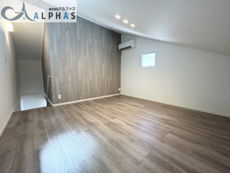 【収納】 | 明石市二見町西二見　新築戸建 | 多目的に使える広々とした洋室(納戸)♪