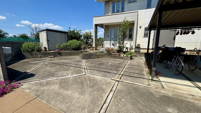 越谷市野島の駐車場|令和7年7月撮影