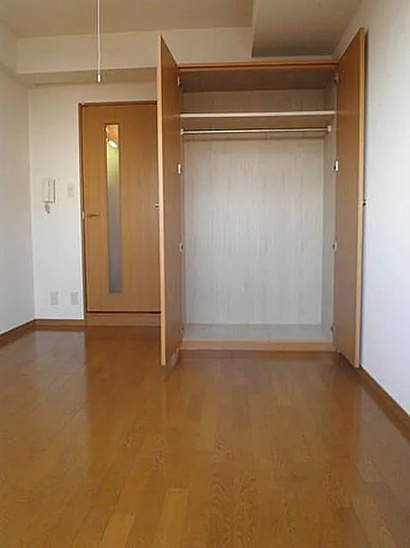 【収納】ガラ・シティ笹塚 
