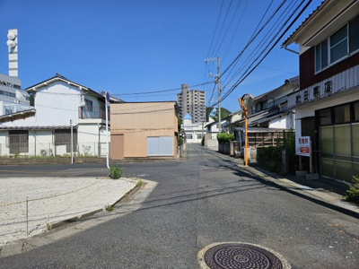 【前面道路含む現地写真】 | 鳥取市田園町４丁目土地