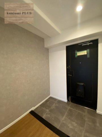 ノバカネイチ堂ヶ芝の玄関