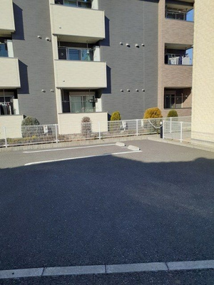 【駐車場】 | エクセレントライト