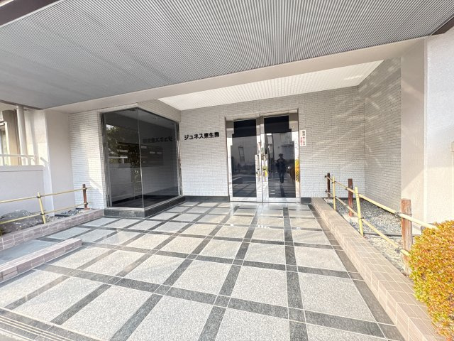 生駒市辻町の賃貸マンションのバルコニー