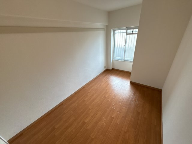 生駒市辻町の賃貸マンションのバルコニー