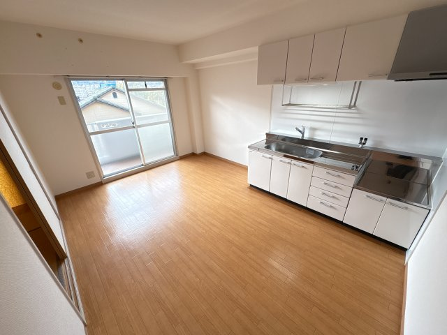 生駒市辻町の賃貸マンションのキッチン