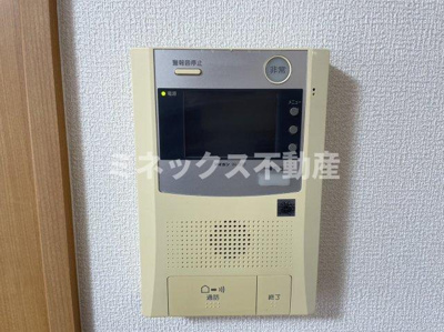 【玄関】 | ラヴィドール | 同タイプのお部屋の写真。現況優先