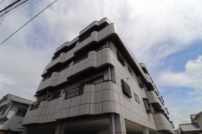 【外観】 | ヴァイセスシュロス南茨木