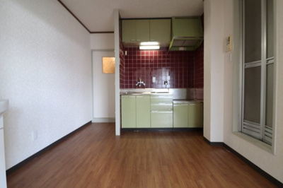 【居間・リビング】 | ヴァイセスシュロス南茨木