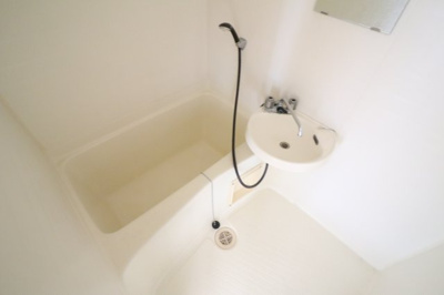 【浴室】 | ヴァイセスシュロス南茨木