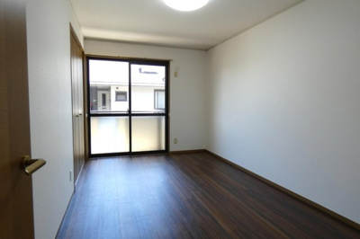 【洋室】 | ハイツ小春 B棟