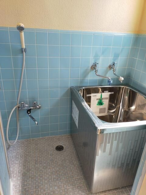 井上ビルの浴室