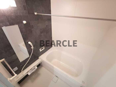 【玄関】 | GRAMM六地蔵A棟