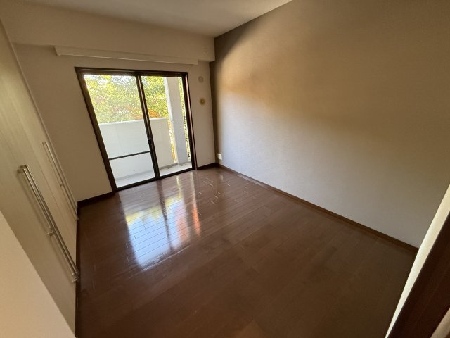 ネバーランド箕面潤緑館の寝室