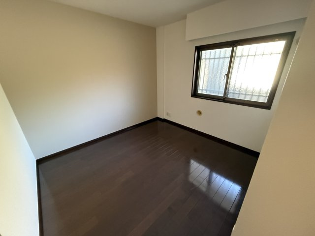 ネバーランド箕面潤緑館の寝室